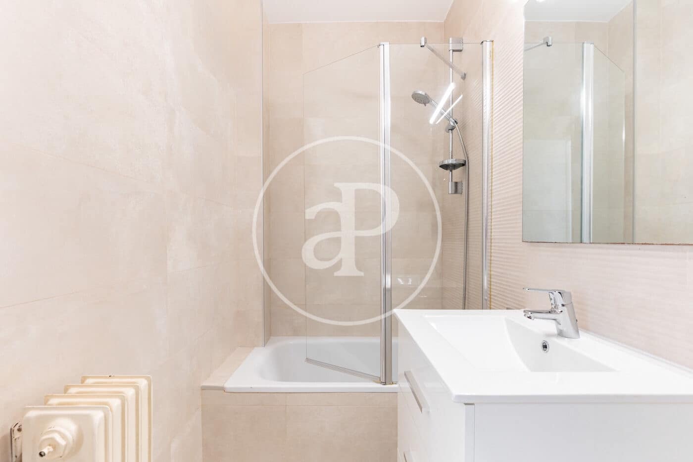 4 soverom Leilighet til salgs i Terrassa - € 345 000 (Ref: 9892359)