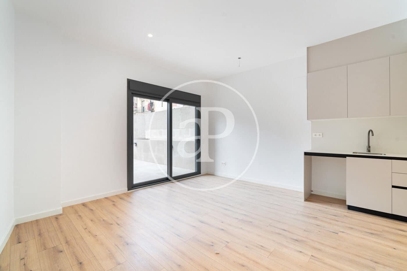 2 quarto Apartamento para arrendar em Barcelona cidade com garagem - 2 400 € (Ref: 9892360)