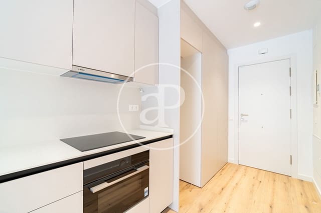 2 camera da letto Appartamento da affittare in La Nova Esquerra de L'Eixample, Barcelona città con garage - 2.400 € (Rif: 9892360)