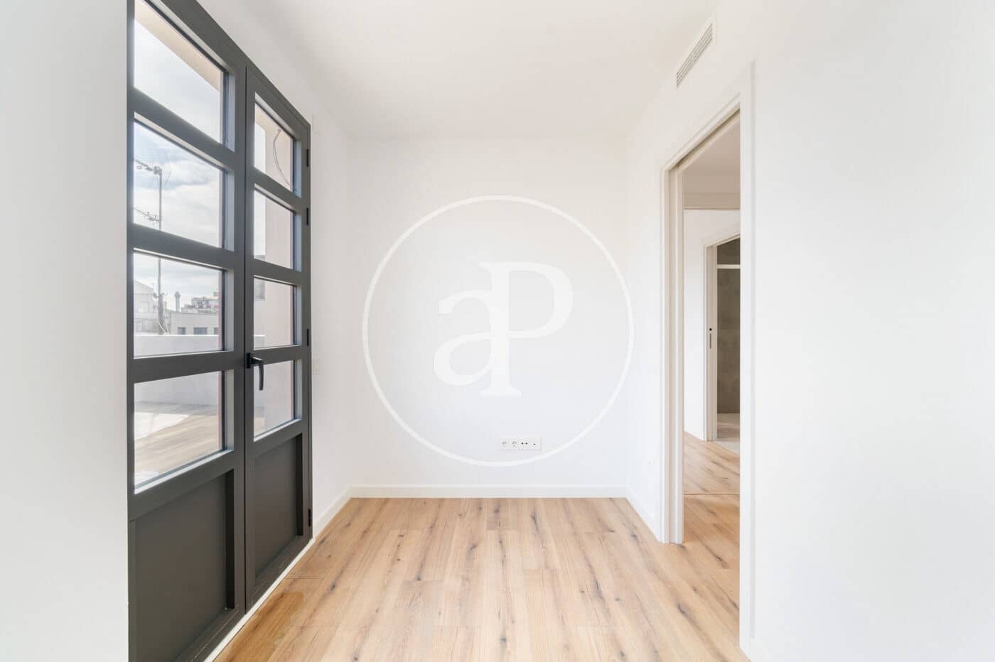 Appartement de 2 chambres à louer à Barcelone ville - 3 000 € (Ref: 9892362)