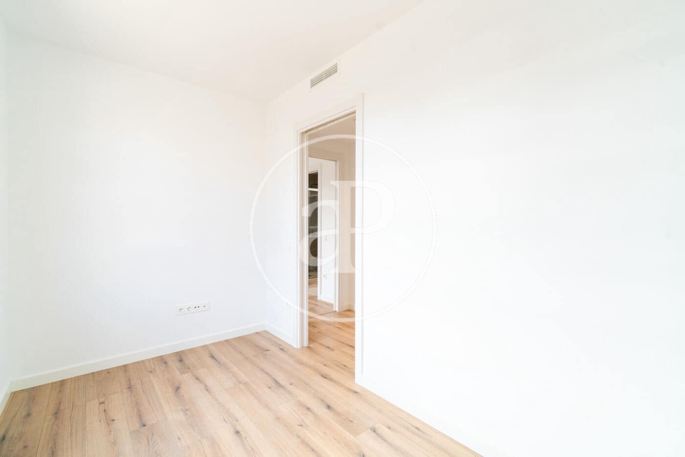 Appartement de 2 chambres à louer à Barcelone ville - 3 000 € (Ref: 9892362)