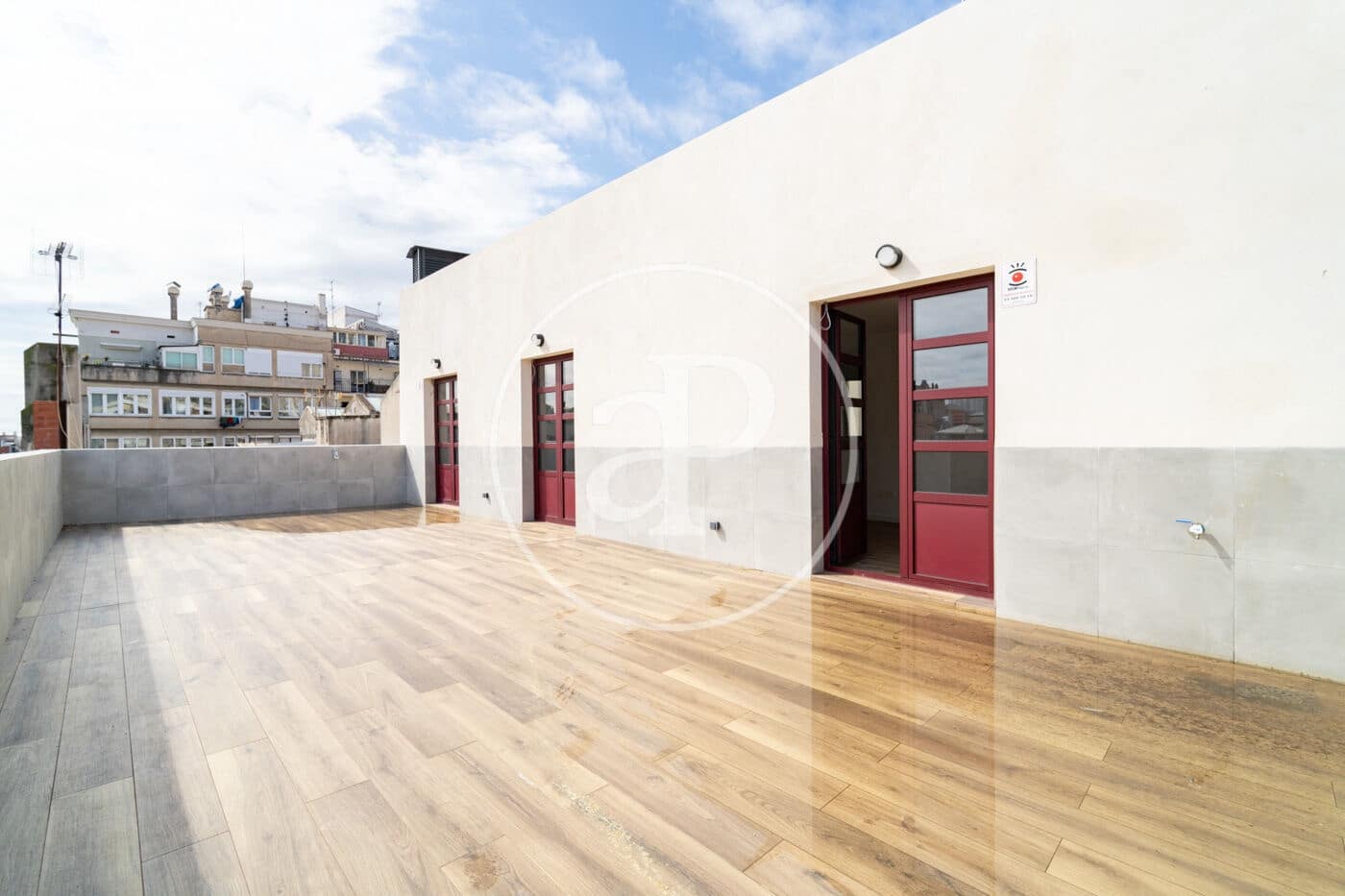 Appartement de 2 chambres à louer à Barcelone ville - 3 000 € (Ref: 9892362)