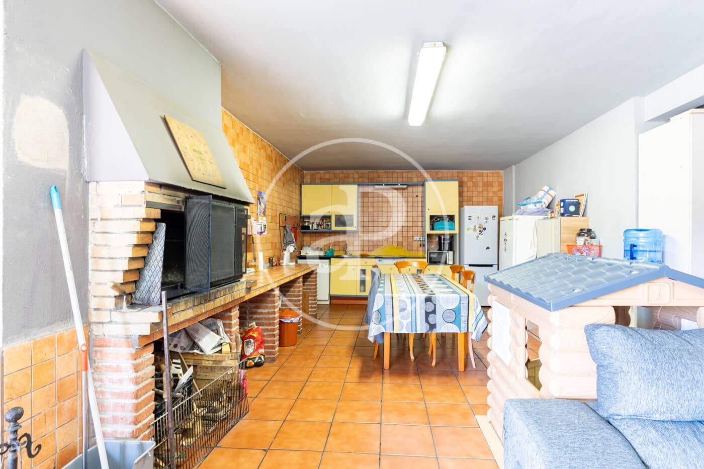5 soverom Villa til salgs i Terrassa med svømmebasseng - € 565 000 (Ref: 9892363)