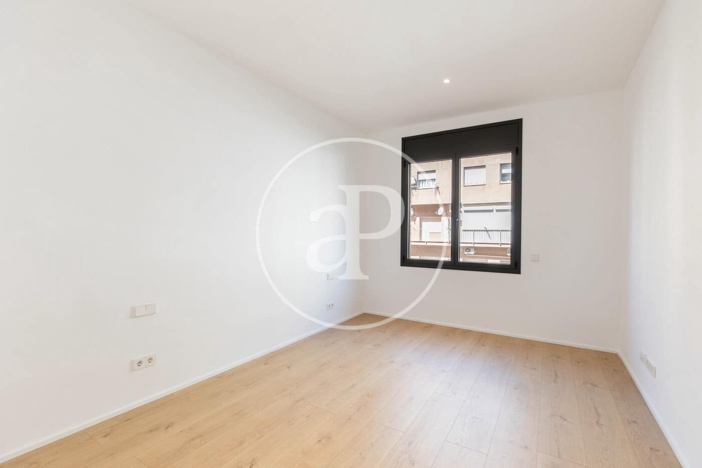 4 quarto Apartamento para arrendar em Barcelona cidade com garagem - 7 700 € (Ref: 9894455)