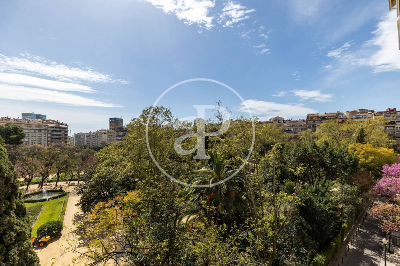 4 quarto Apartamento para arrendar em Barcelona cidade com garagem - 7 700 € (Ref: 9894455)