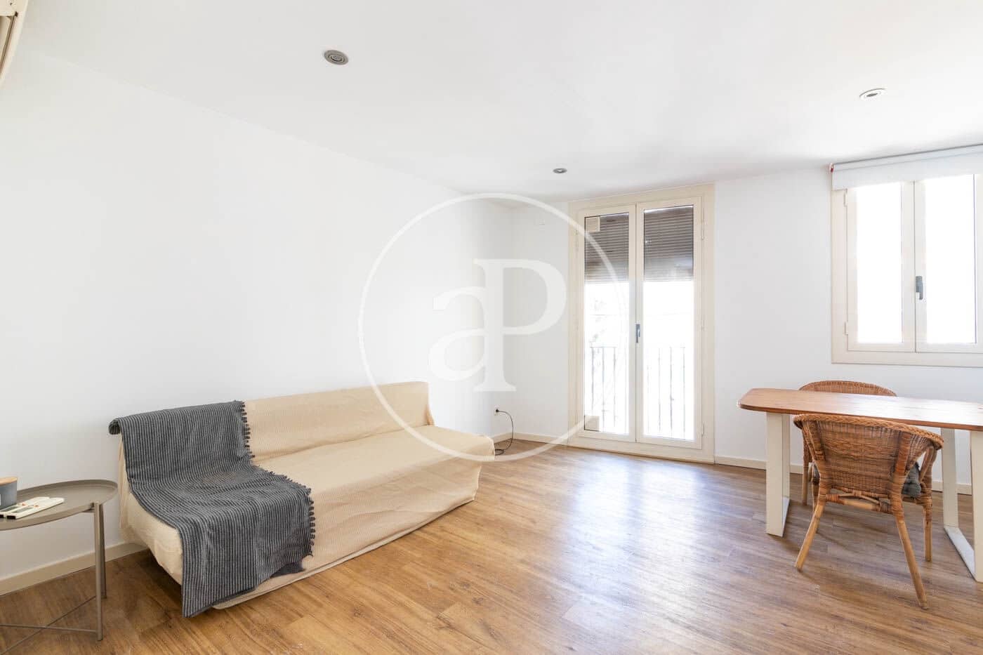 1 sovrum Lägenhet till salu i Barcelona stad - 240 000 € (Ref: 9896827)