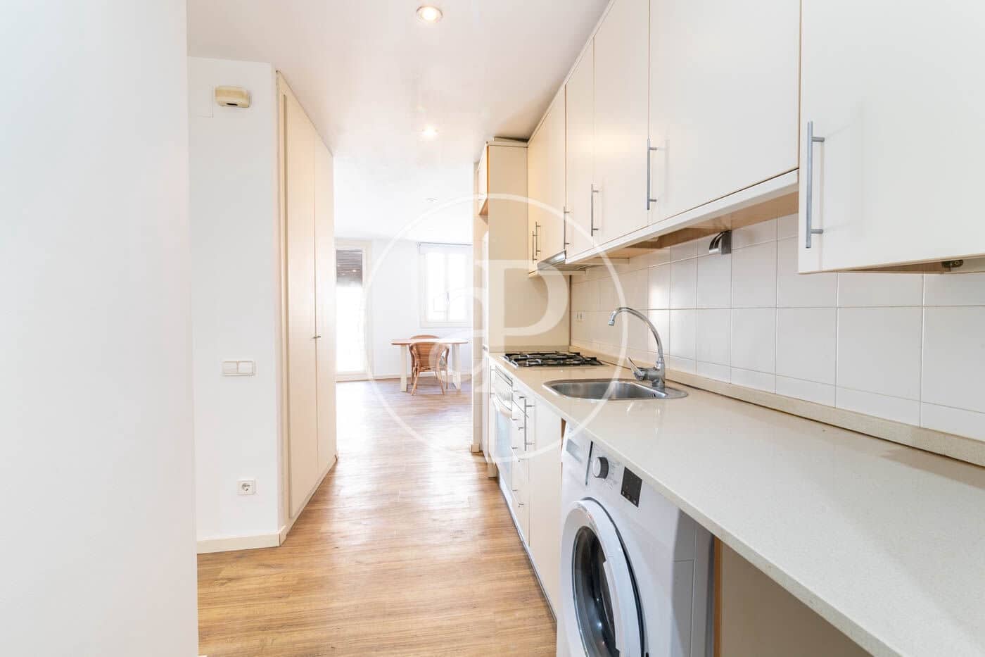 1 sovrum Lägenhet till salu i Barcelona stad - 240 000 € (Ref: 9896827)