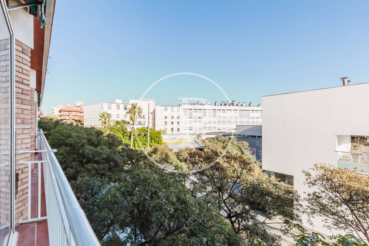 2 soverom Leilighet til leie i Barcelona by - € 2 300 (Ref: 9896828)