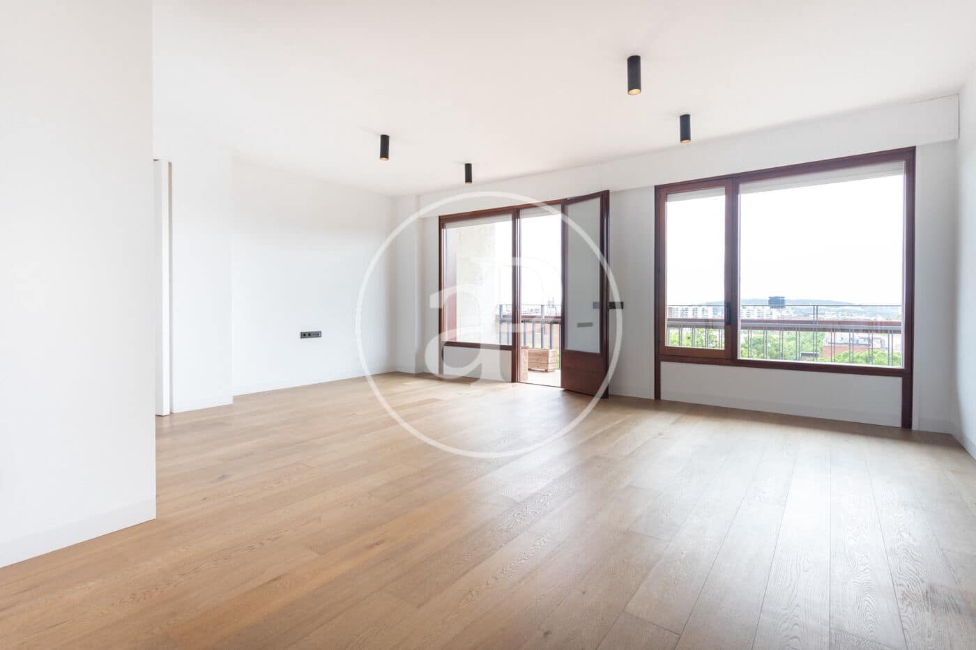 4 makuuhuone Huoneisto vuokrattavana paikassa Barcelona kaupunki mukana 
autotalli - 8 789 € (Ref: 9896829)