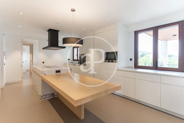 4 makuuhuone Huoneisto vuokrattavana paikassa Pedralbes, Barcelona kaupunki mukana 
autotalli - 8 789 € (Ref: 9896829)