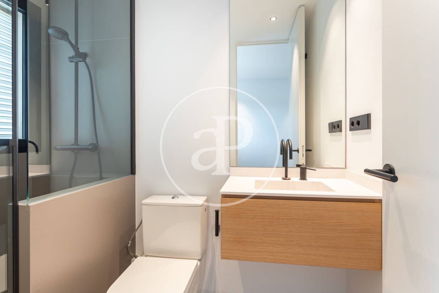 4 makuuhuone Huoneisto vuokrattavana paikassa Barcelona kaupunki mukana 
autotalli - 8 789 € (Ref: 9896829)