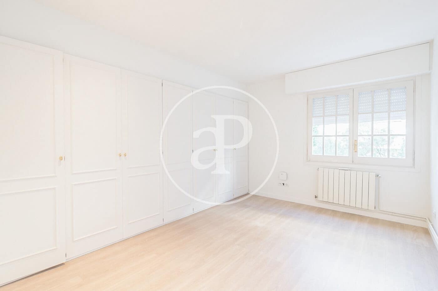 Apartamento de 5 habitaciones en Barcelona ciudad en alquiler con garaje - 5.713 € (Ref: 9896830)