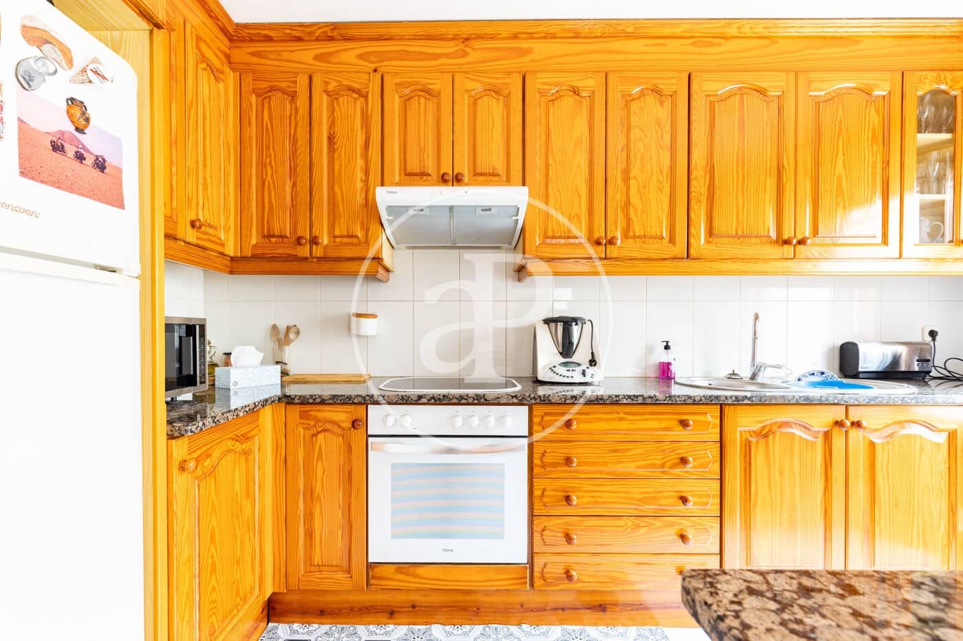 Chalet de 3 habitaciones en Sant Cugat del Vallès en venta - 620.000 € (Ref: 9896832)