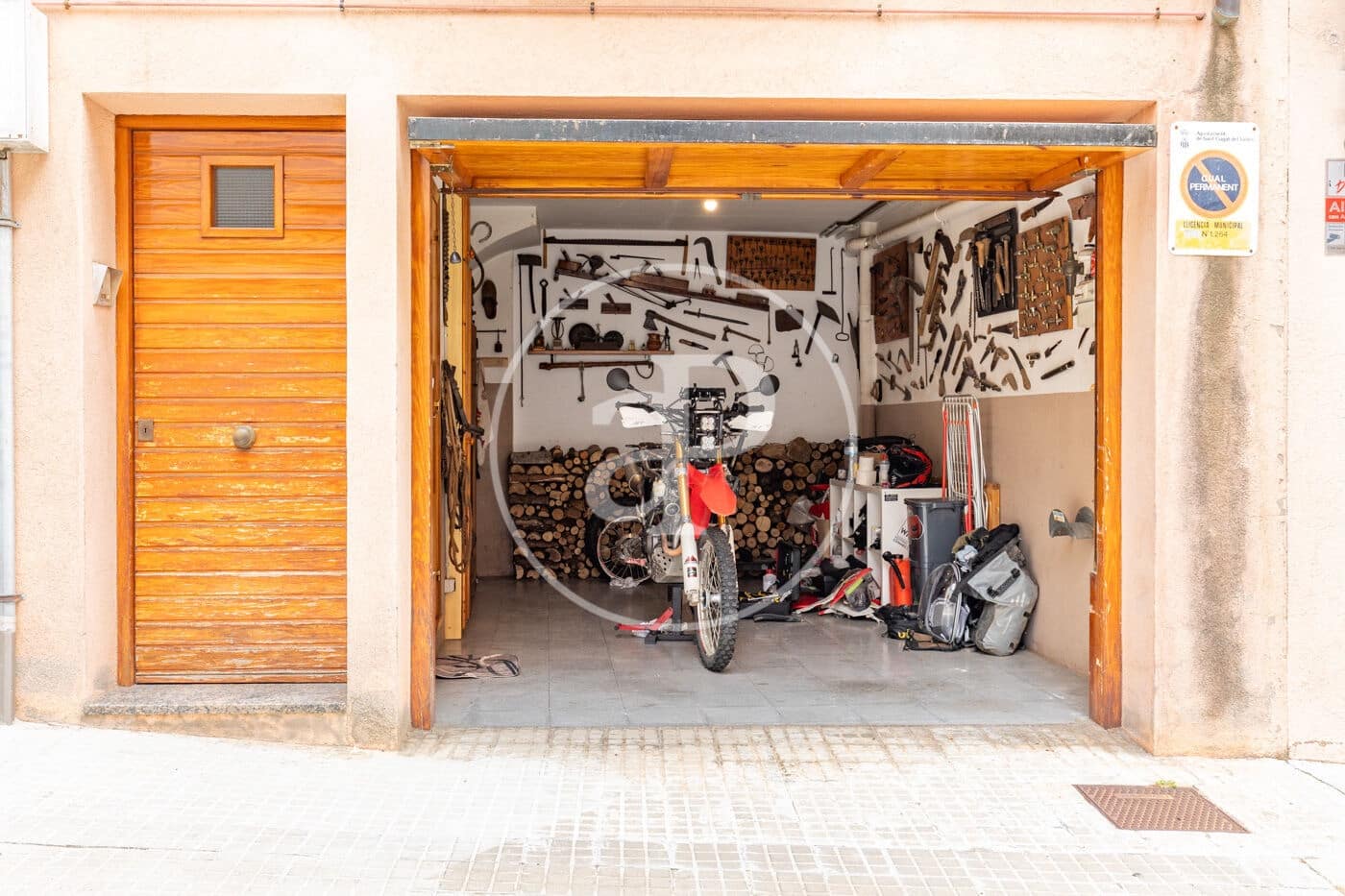 Chalet de 3 habitaciones en Sant Cugat del Vallès en venta - 620.000 € (Ref: 9896832)