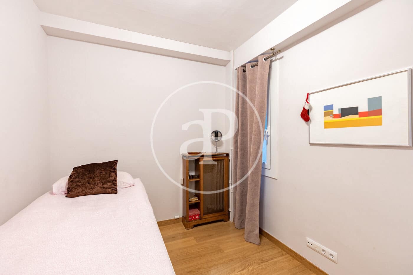 4 bedroom Apartment for sale in Barcelona city - € 820,000 (Ref: 9896833)