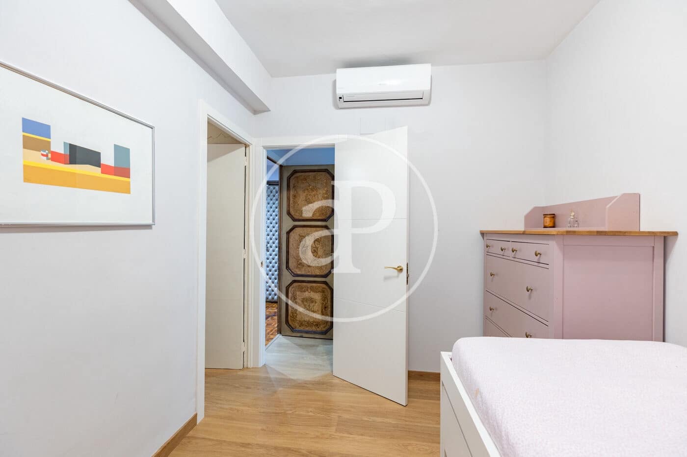 4 bedroom Apartment for sale in Barcelona city - € 820,000 (Ref: 9896833)