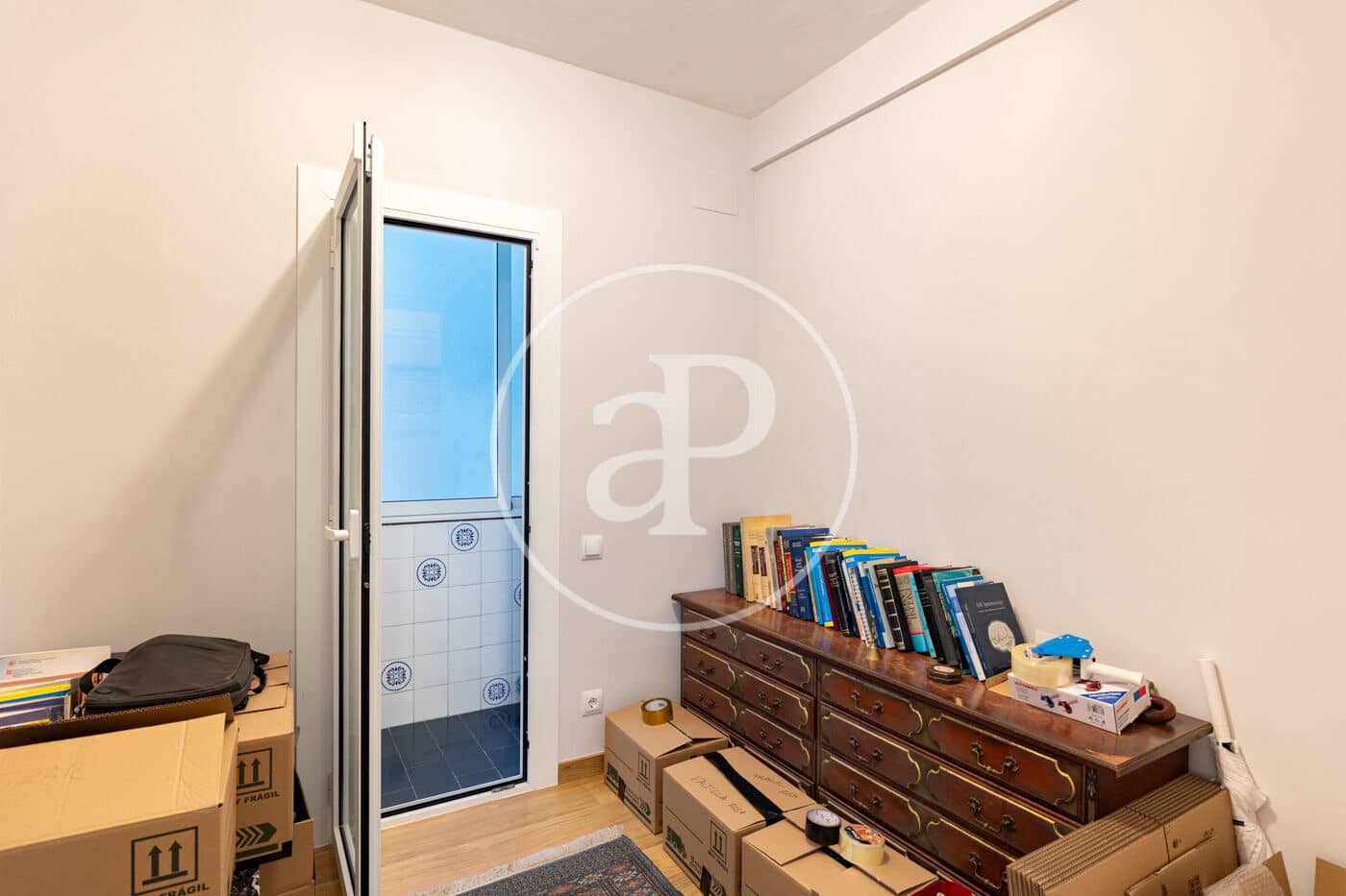 4 bedroom Apartment for sale in Barcelona city - € 820,000 (Ref: 9896833)
