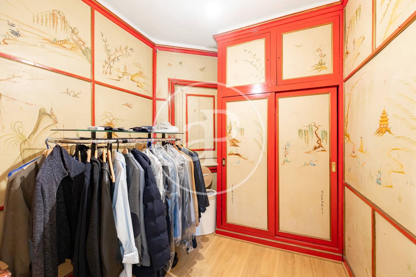 4 bedroom Apartment for sale in Barcelona city - € 820,000 (Ref: 9896833)