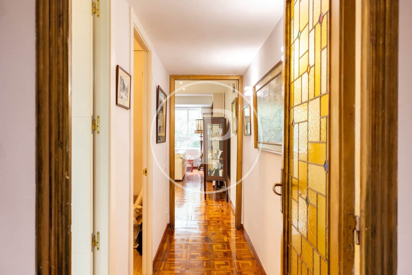 4 bedroom Apartment for sale in Barcelona city - € 820,000 (Ref: 9896833)