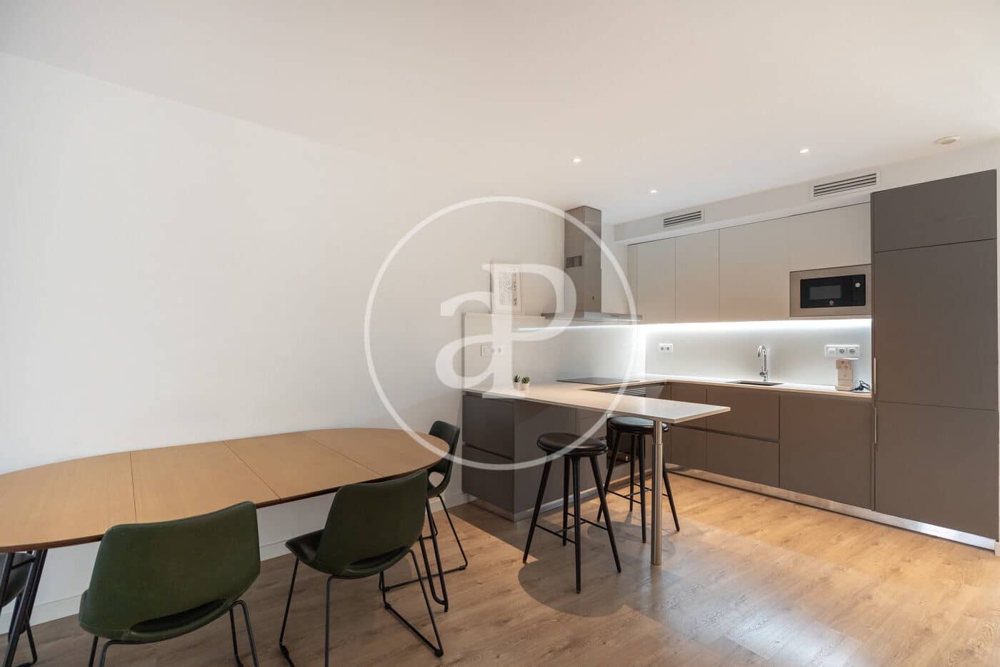 Apartamento de 1 habitación en Barcelona ciudad en alquiler - 2.180 € (Ref: 9896834)