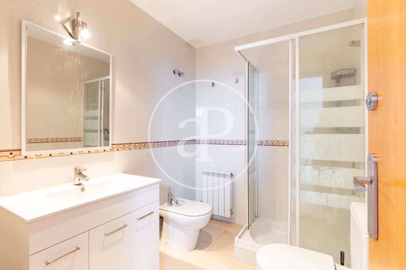 5 Zimmer Villa zu verkaufen in Matadepera mit Pool - 745.000 € (Ref: 9899649)
