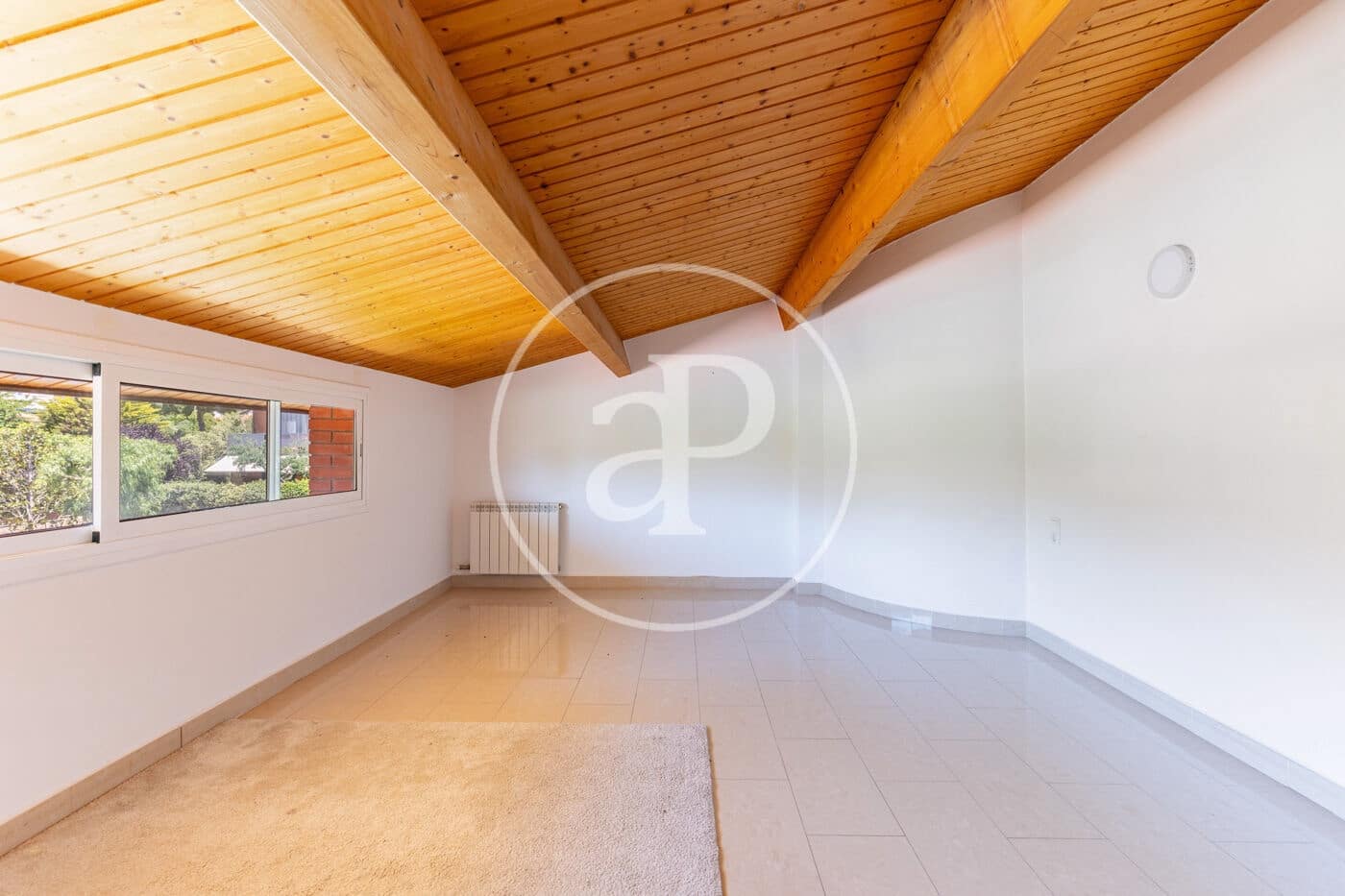 5 Zimmer Villa zu verkaufen in Matadepera mit Pool - 745.000 € (Ref: 9899649)
