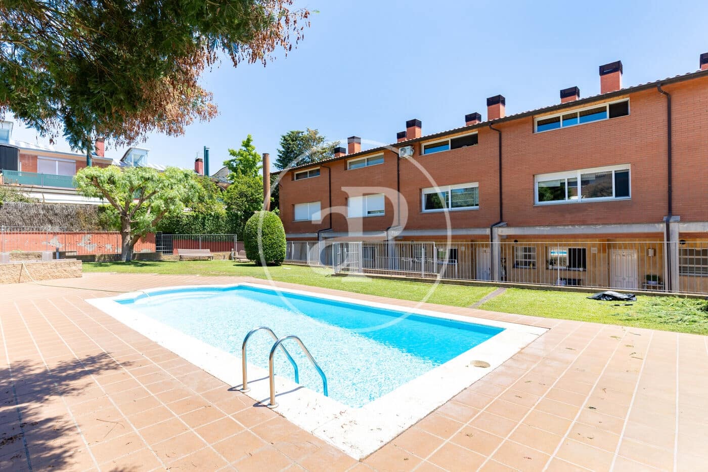 5 Zimmer Villa zu verkaufen in Matadepera mit Pool - 745.000 € (Ref: 9899649)