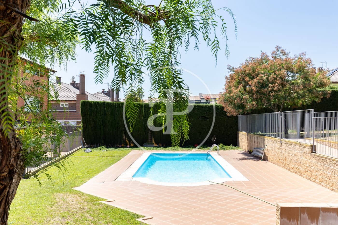 5 Zimmer Villa zu verkaufen in Matadepera mit Pool - 745.000 € (Ref: 9899649)