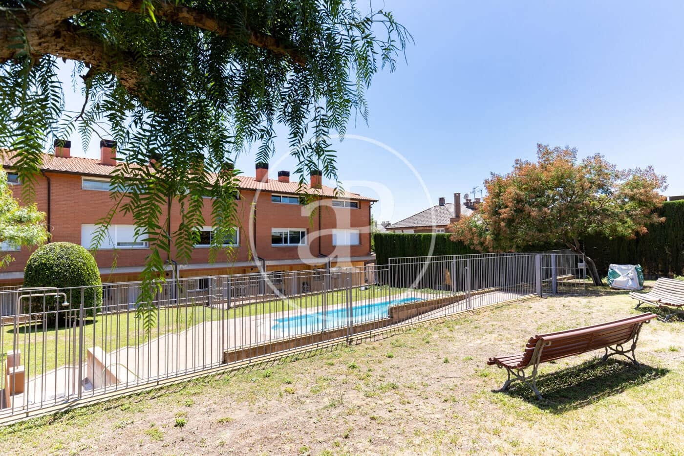 5 Zimmer Villa zu verkaufen in Matadepera mit Pool - 745.000 € (Ref: 9899649)