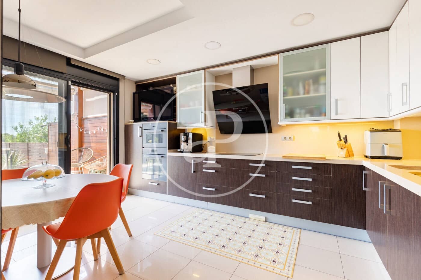 4 bedroom Villa for sale in Matadepera - € 970,000 (Ref: 9899650)
