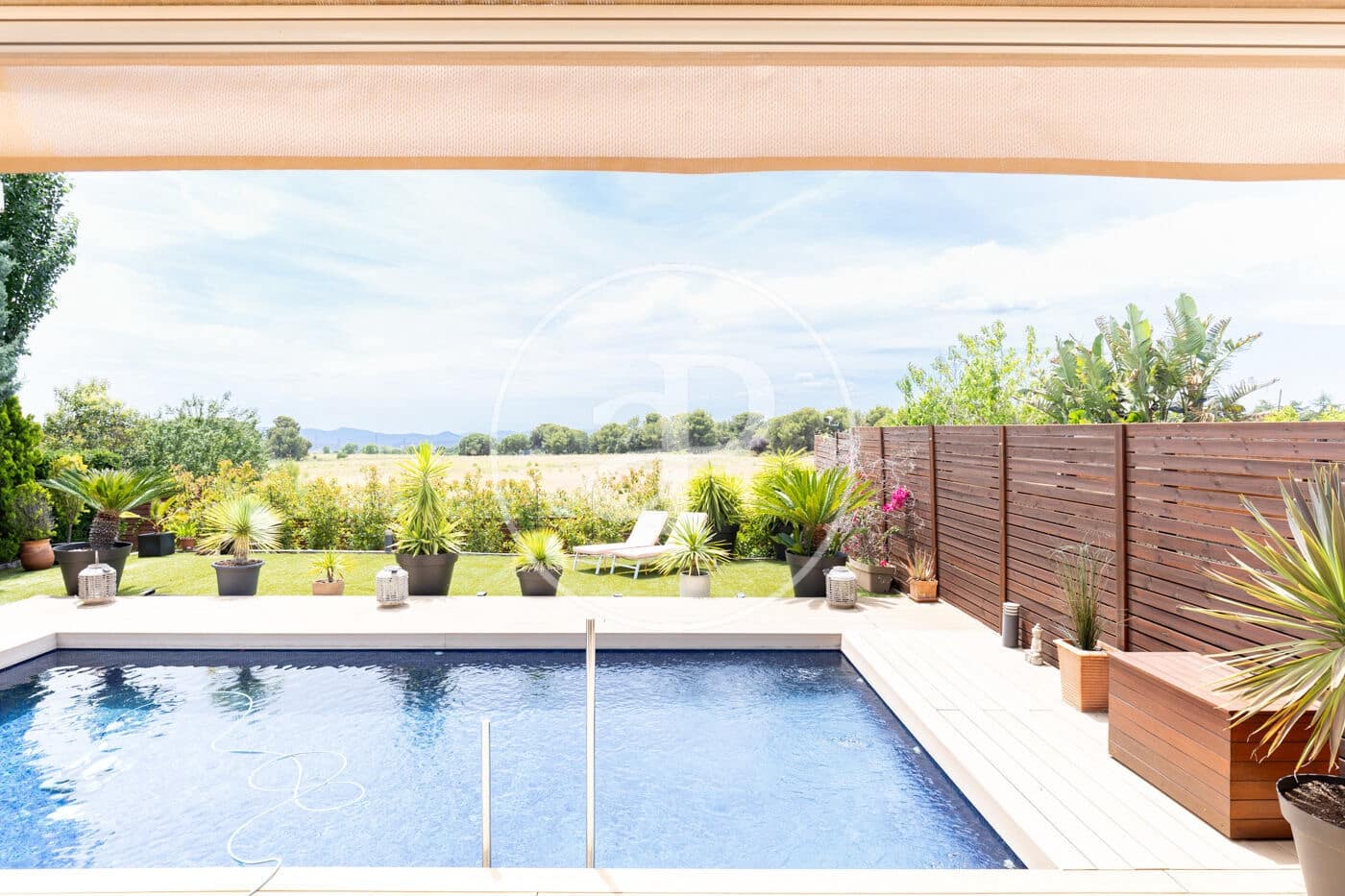 4 bedroom Villa for sale in Matadepera - € 970,000 (Ref: 9899650)