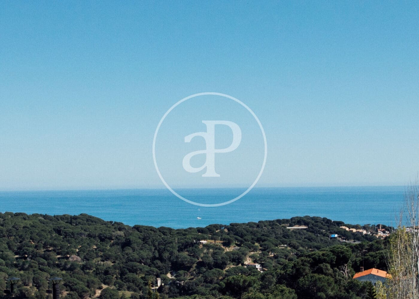 4 bedroom Villa for rent in Sant Vicenc de Montalt with pool - € 8,400 (Ref: 9899651)