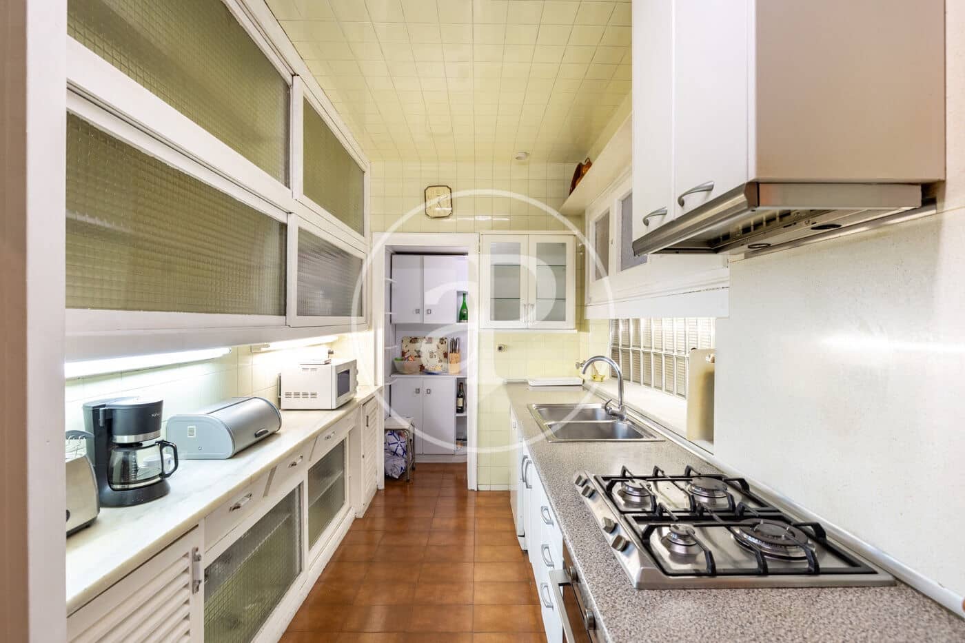 Apartamento de 5 habitaciones en Barcelona ciudad en venta - 950.000 € (Ref: 9899652)