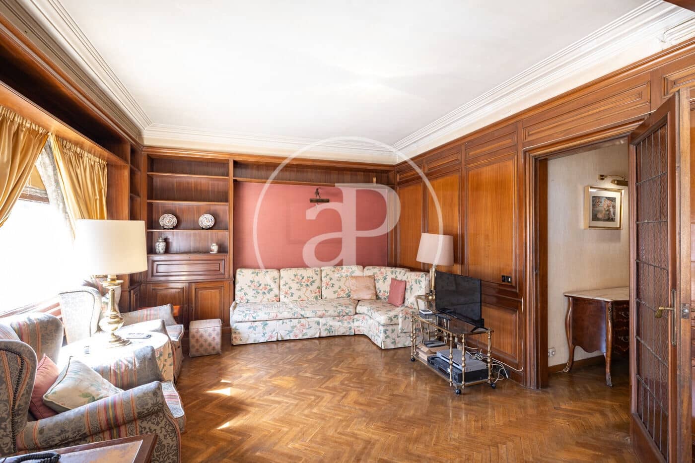Apartamento de 5 habitaciones en Barcelona ciudad en venta - 950.000 € (Ref: 9899652)