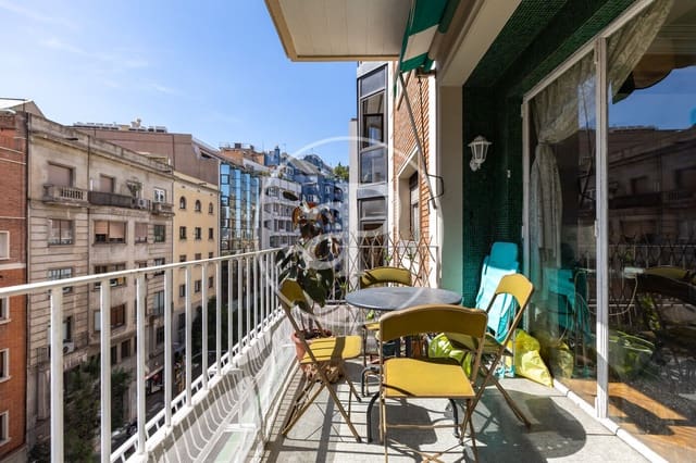 Apartamento de 5 habitaciones en La Vila de Gràcia, Barcelona ciudad en venta - 950.000 € (Ref: 9899652)