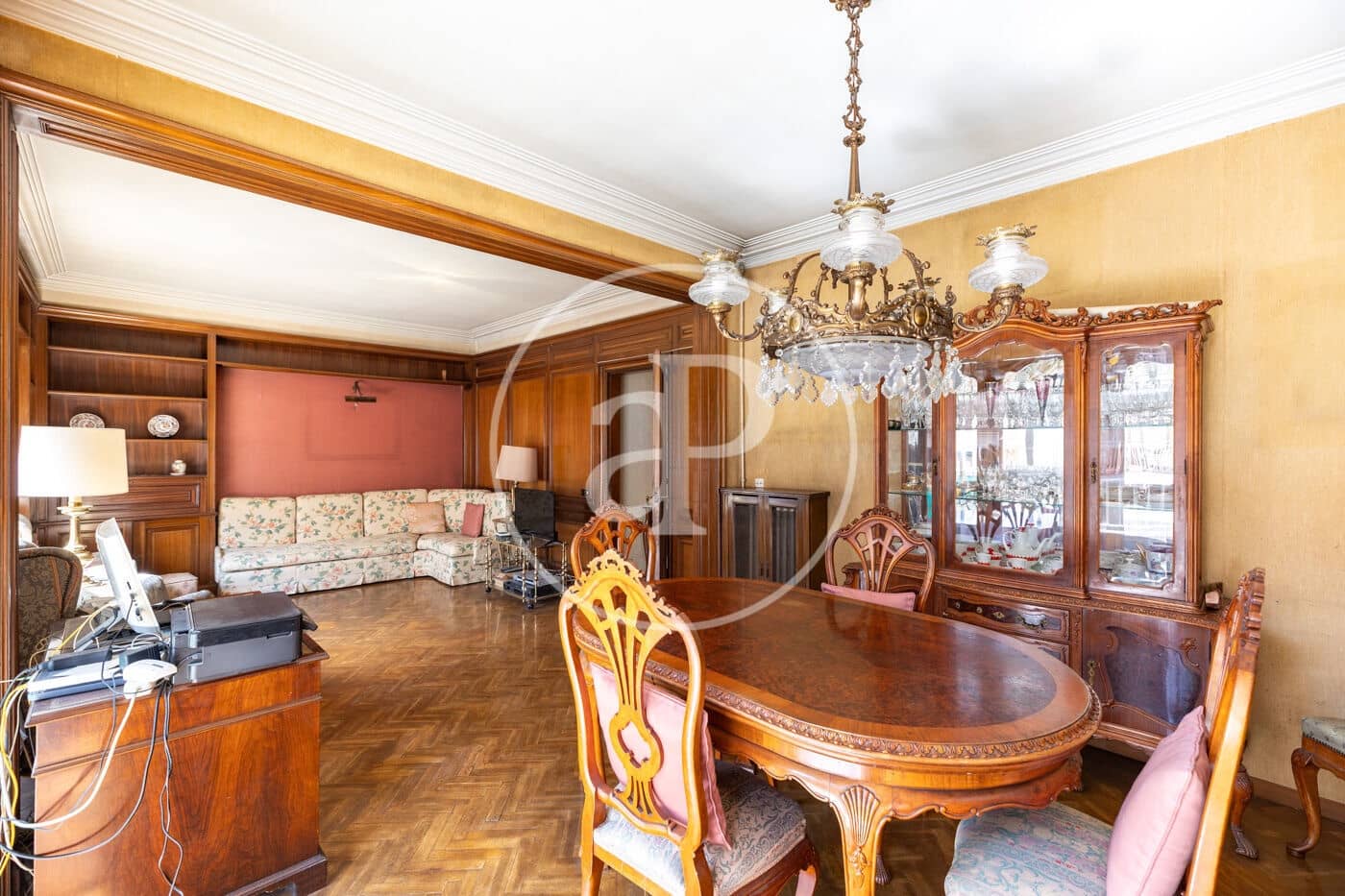 Apartamento de 5 habitaciones en Barcelona ciudad en venta - 950.000 € (Ref: 9899652)