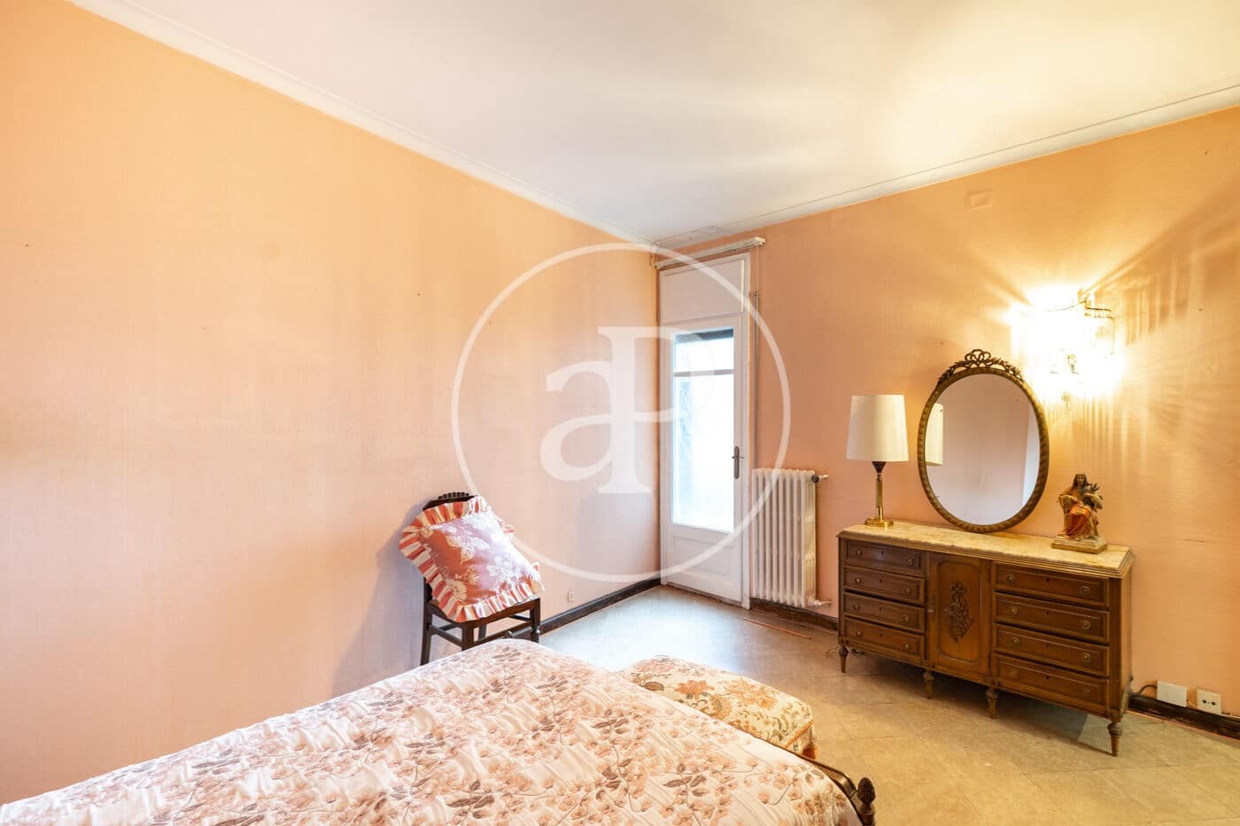 Apartamento de 5 habitaciones en Barcelona ciudad en venta - 950.000 € (Ref: 9899652)