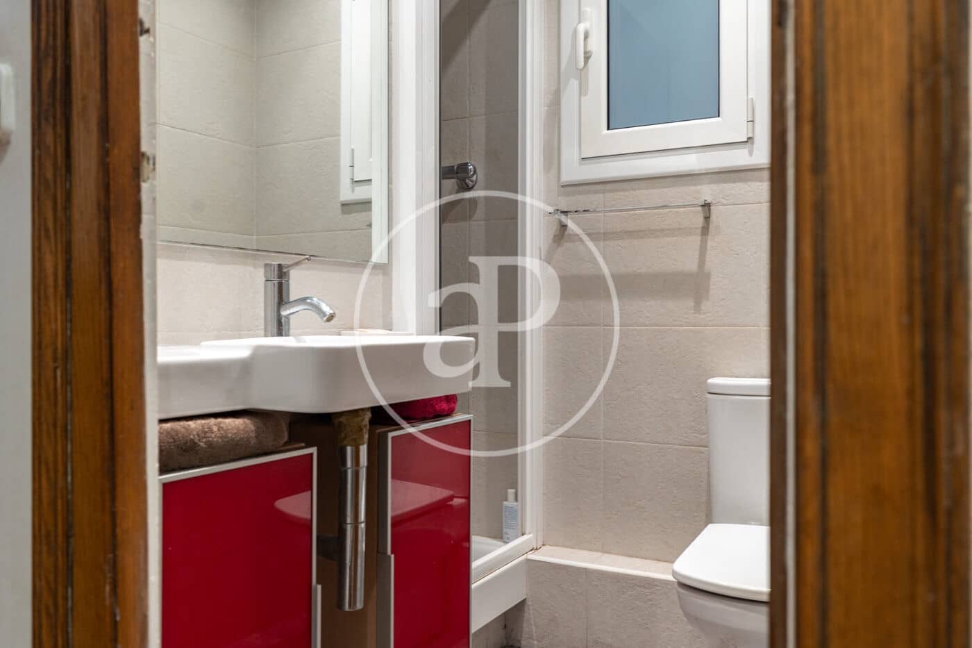 Apartamento de 5 habitaciones en Barcelona ciudad en venta - 950.000 € (Ref: 9899652)