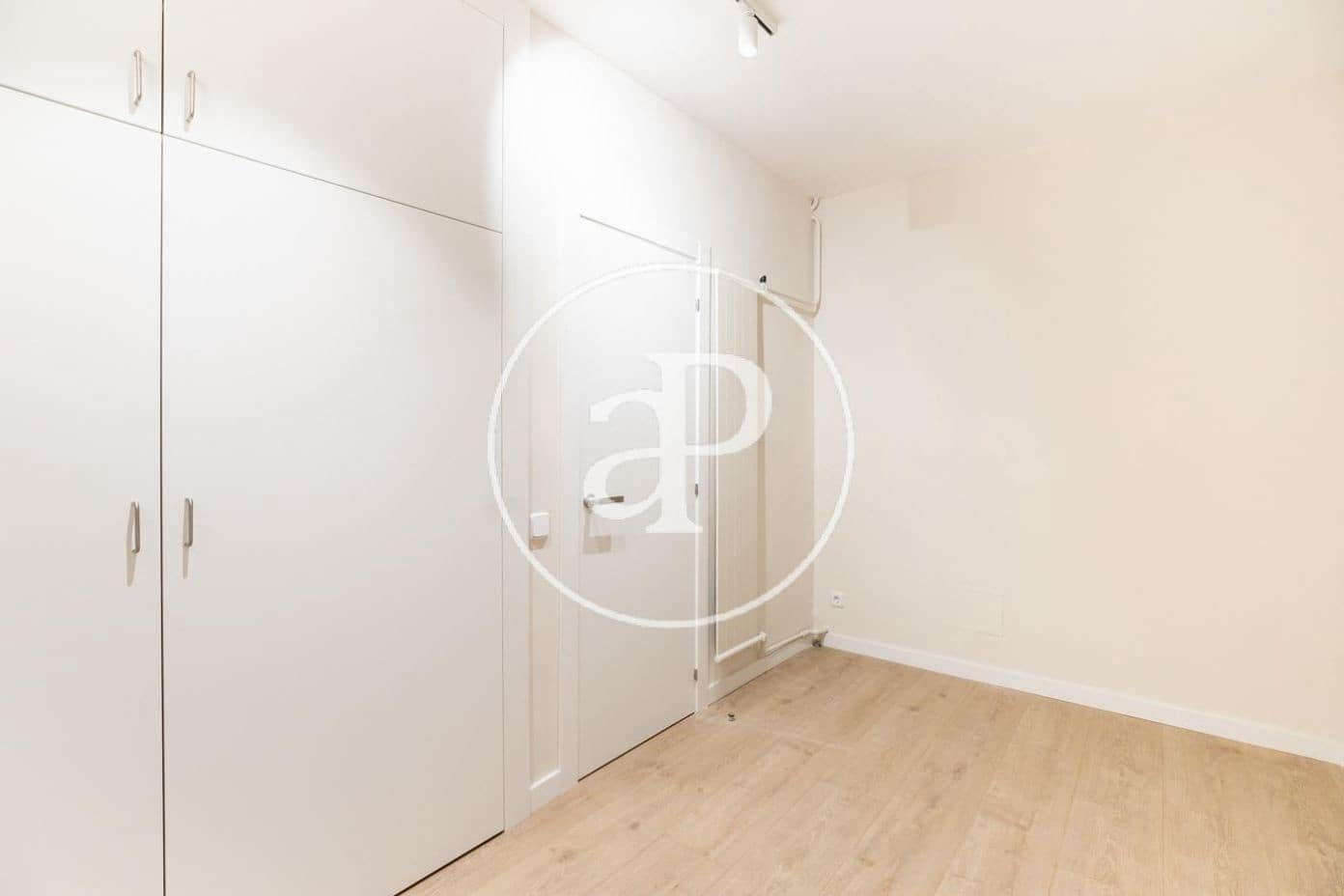 3 slaapkamer Appartement te huur in Barcelona stad met garage - € 3.647 (Ref: 9904638)