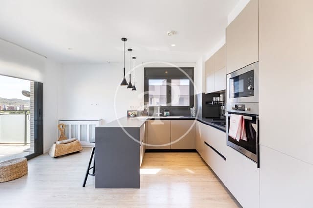 3 makuuhuone Huoneisto myytävänä paikassa Horta, Barcelona kaupunki - 550 000 € (Ref: 9904639)