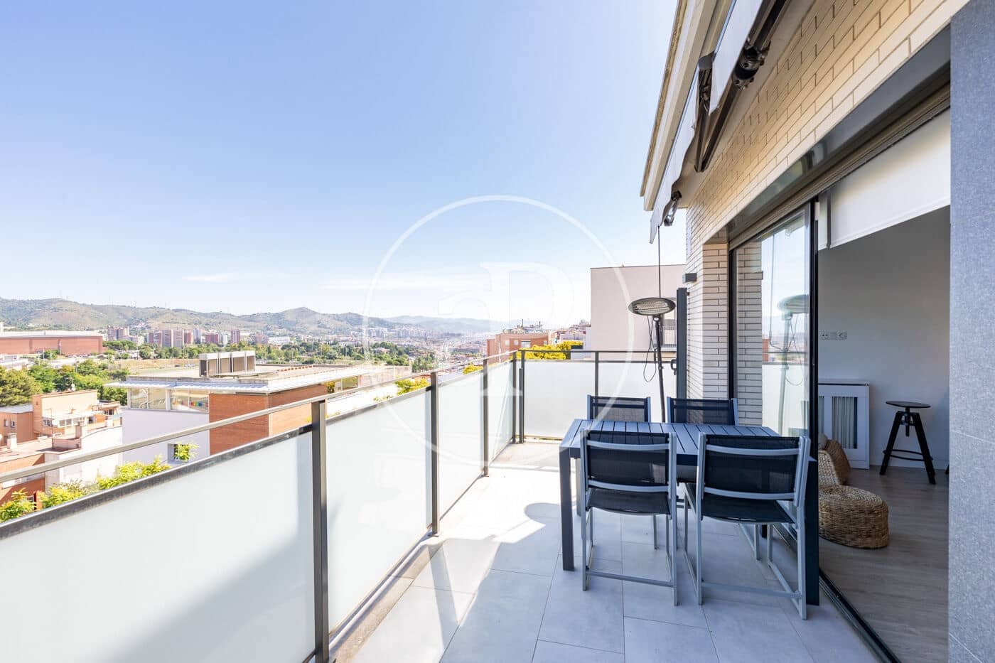 3 makuuhuone Huoneisto myytävänä paikassa Barcelona kaupunki - 550 000 € (Ref: 9904639)