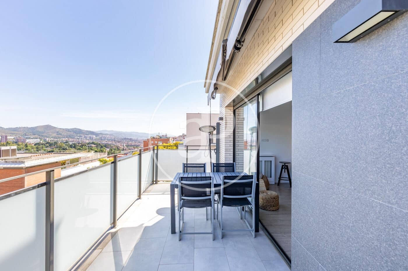 3 makuuhuone Huoneisto myytävänä paikassa Barcelona kaupunki - 550 000 € (Ref: 9904639)