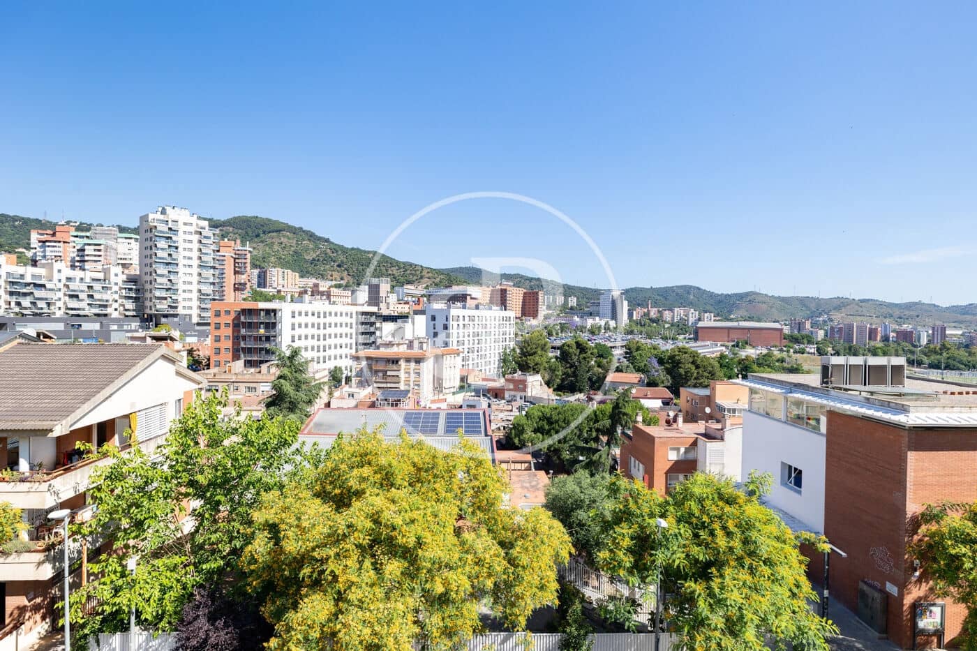 3 makuuhuone Huoneisto myytävänä paikassa Barcelona kaupunki - 550 000 € (Ref: 9904639)