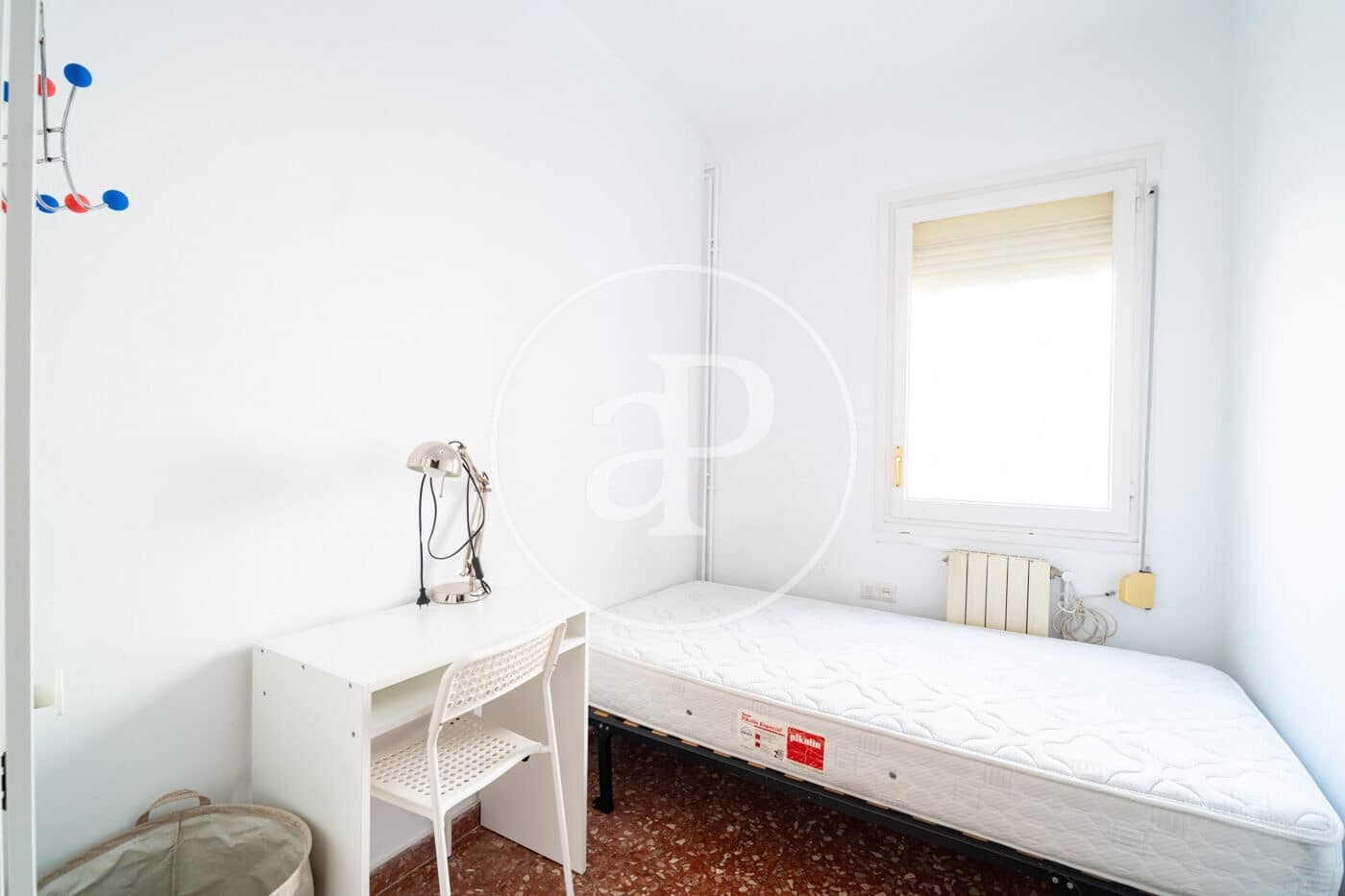 4 slaapkamer Appartement te huur in Barcelona stad - € 2.500 (Ref: 9904640)