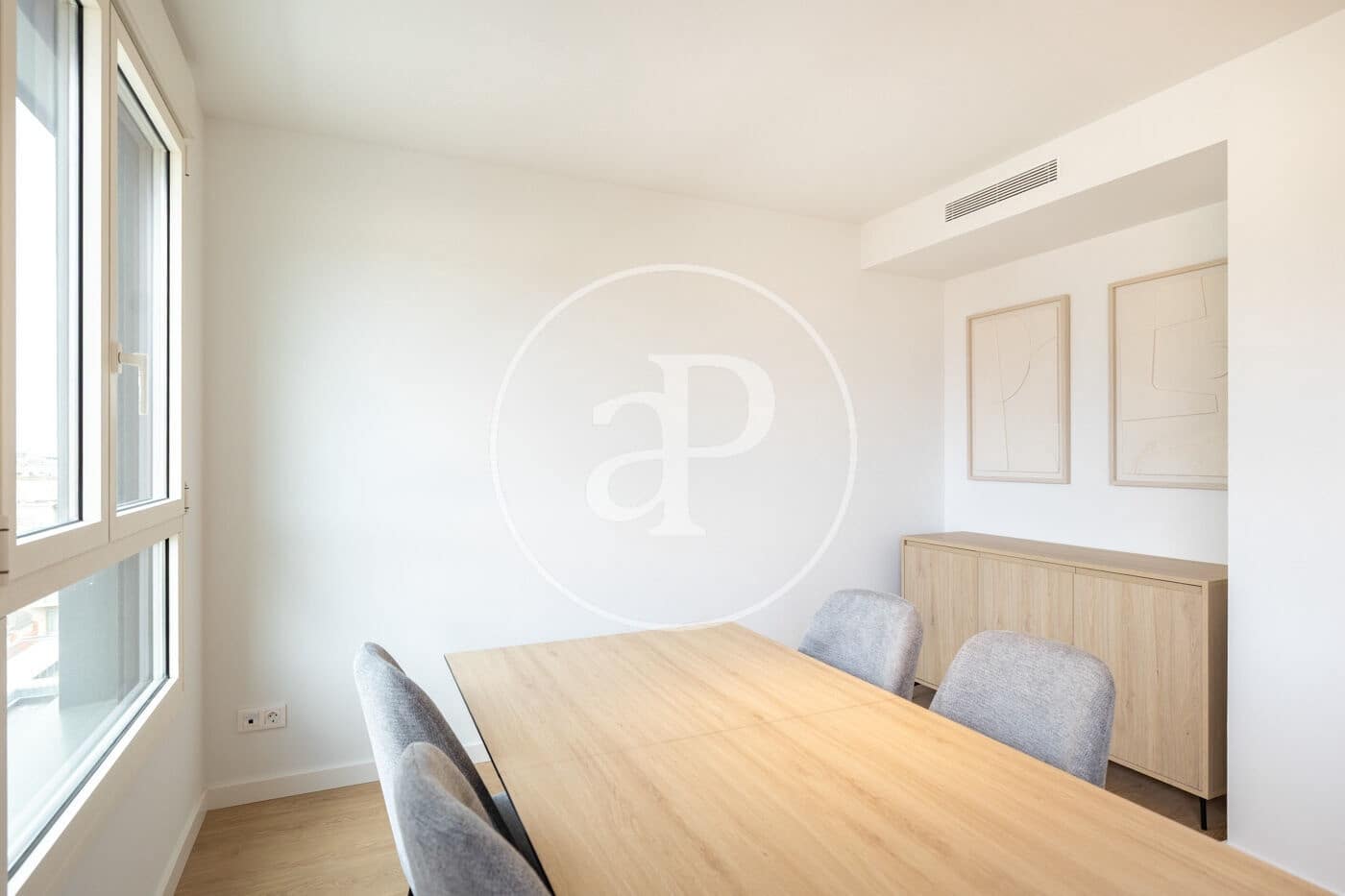 Appartement de 1 chambre à louer à Viladecans avec garage - 1 550 € (Ref: 9904641)