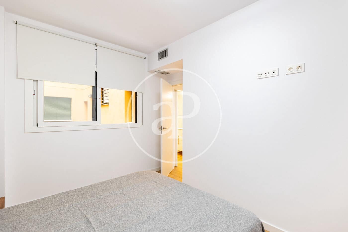 Apartamento de 2 habitaciones en Barcelona ciudad en venta con piscina - 405.000 € (Ref: 9907587)