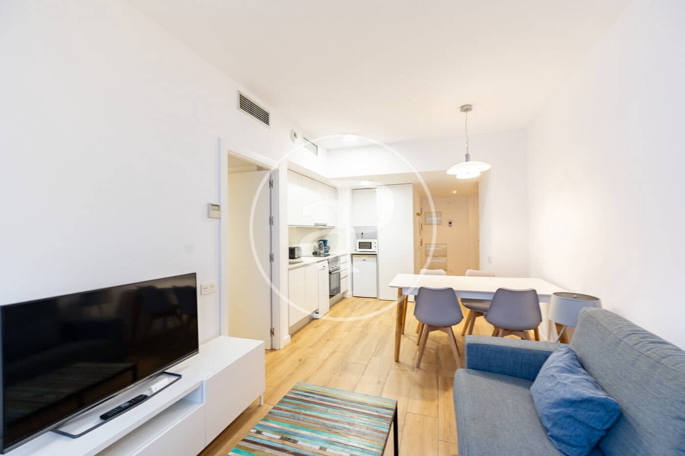 Apartamento de 2 habitaciones en Barcelona ciudad en venta con piscina - 405.000 € (Ref: 9907587)