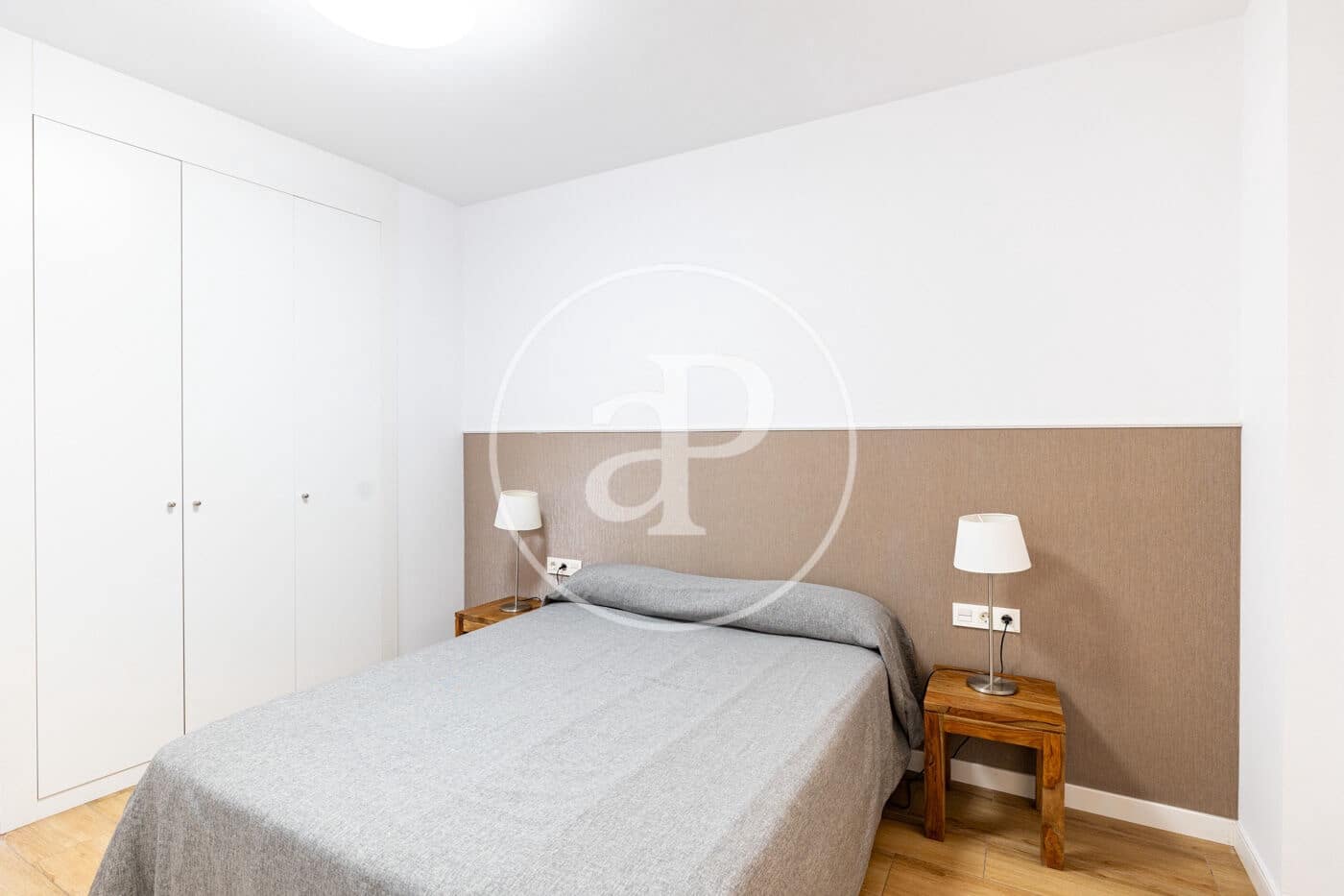 Apartamento de 2 habitaciones en Barcelona ciudad en venta con piscina - 405.000 € (Ref: 9907587)