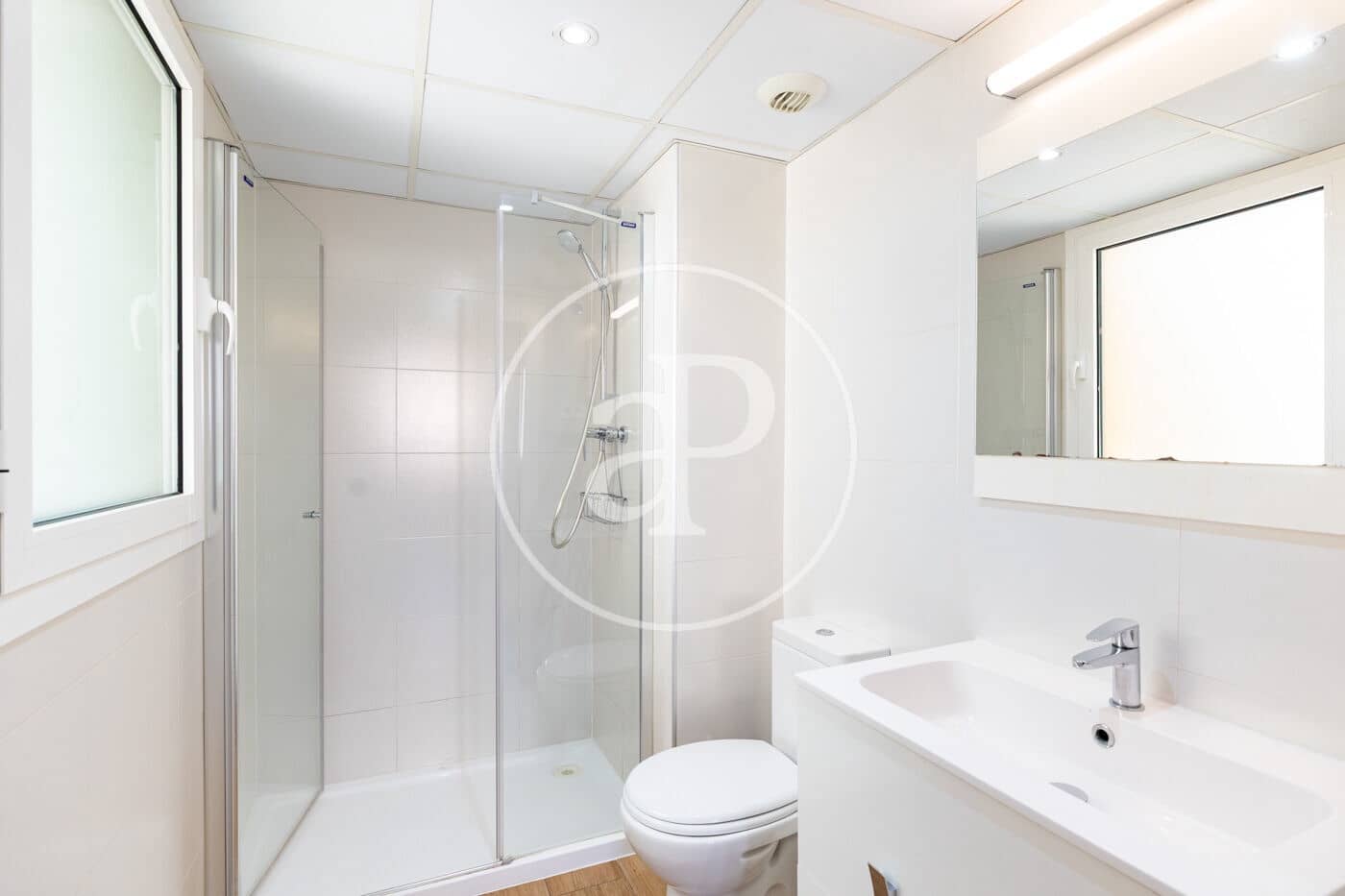 2 sypialnia Apartament na sprzedaż w Miasto Barcelona z basenem - 515 000 € (Ref: 9907588)