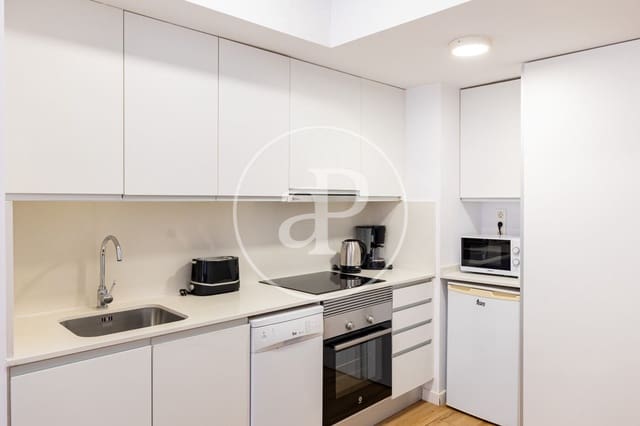 2 sypialnia Apartament na sprzedaż w La Sagrada Família, Miasto Barcelona z basenem - 515 000 € (Ref: 9907588)